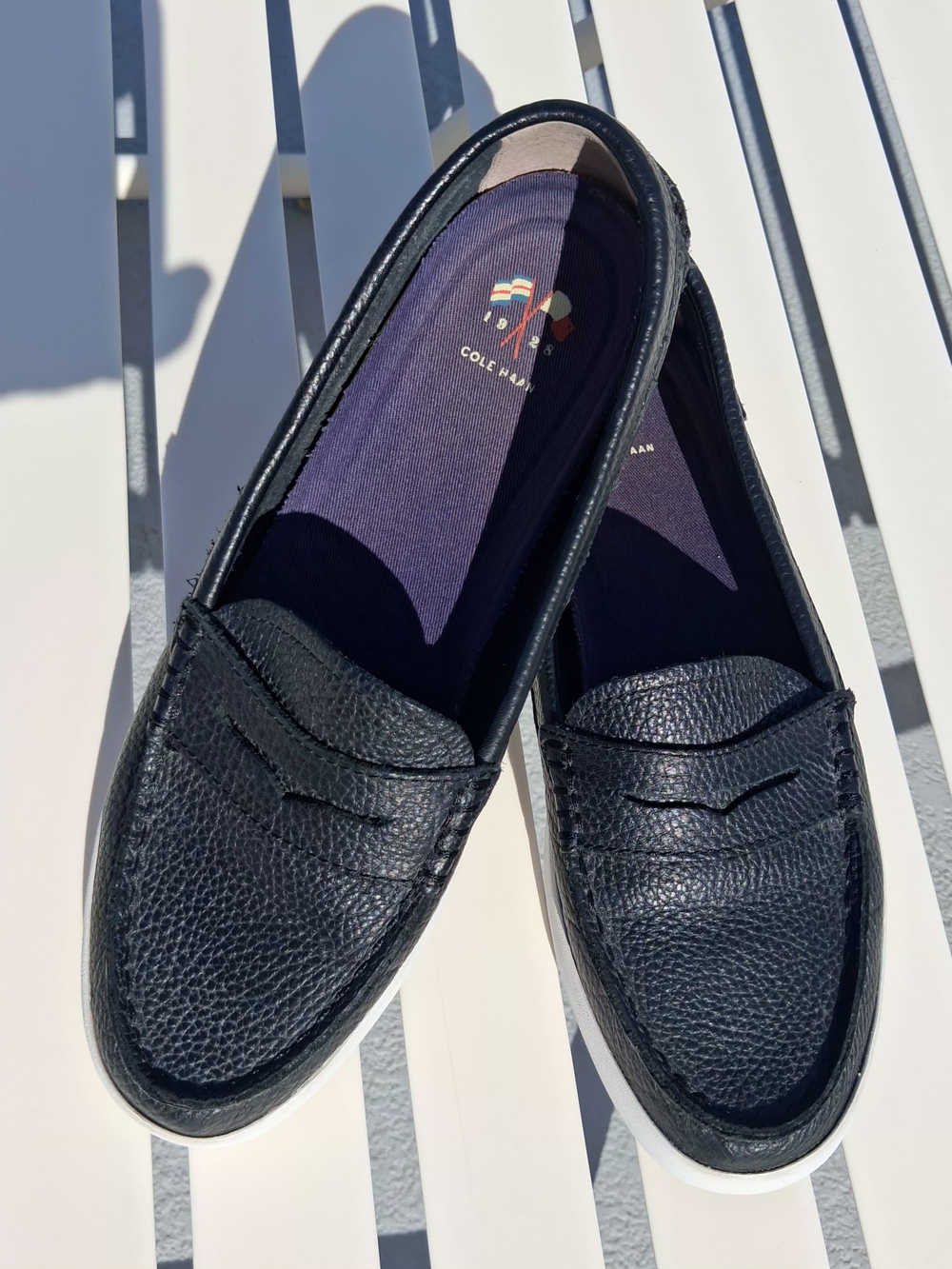 Cole Haan Nantucket Black Pebble Leather Slip-On Penny Loafers w/White Sole  7.5